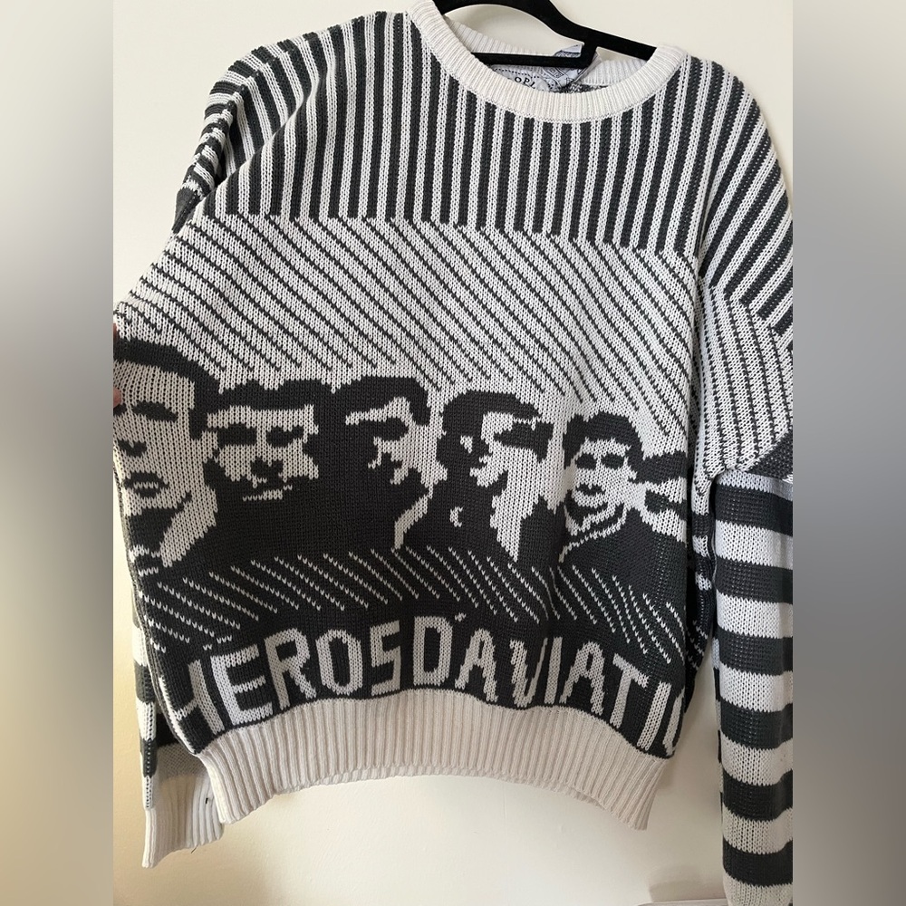 RARE!!! Hero’s D’aviation ‘hero’s of flight’ Vintage Sweater